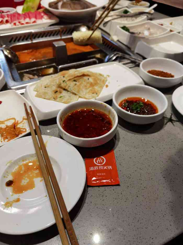 海底捞火锅(中骏广场店)-"吃过无数次的海底捞,味道一如既往的好,食.