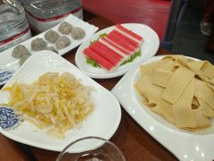 -楼外楼大刀肉传统火锅(西安大路店)