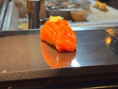 芒果三文鱼寿司-昊·来了寿司(台湾街店)