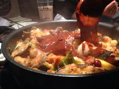 鲶鱼锅-猪啊牛呀羊啊铜盘烤肉(正大广场店)