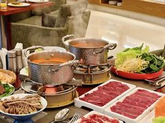 -元一希尔顿酒店·鲜切牛肉火锅禅自助餐厅