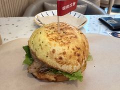 -必胜客(大坪英利店)