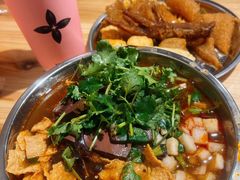 -柳州肥姨妈大骨螺蛳粉(东靖路店)