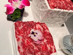 -左庭右院鲜牛肉火锅黑金店(陆家嘴中心店)