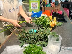 -弗劳尔花艺坊(龙涛店)