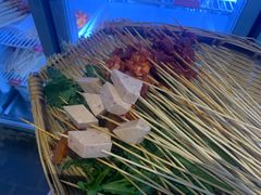 -马路边边麻辣烫(世纪金源店)