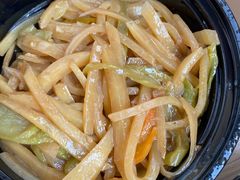 土豆丝-咱家王新国把子肉(县东巷店)