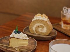 -Double cafe