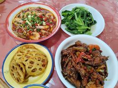 -老三样·美食研究中心(世贸路店)