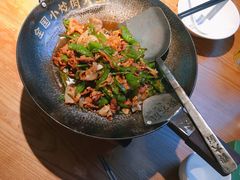 -费大厨辣椒炒肉(万家丽一店)
