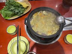 -菌之家·专业纯野生菌火锅·特色炒菌