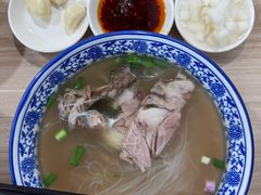 -丰登陕西水盆牛羊肉·泡馍