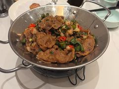 -梅利汴京烤鸭•开封豫菜地标店(东大街店)