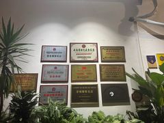 -怡得饭庄·30年老店·宋大妈昆明菜