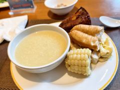 -昆山裕元花园酒店·温莎西餐厅