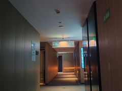 -涨巢·潮玩水疗局