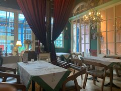 靠窗位-花·fleur古董西餐厅(西城夜未央店)