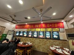 -刘胖娃鱼庄·特色肥肠鱼(杨家坪店)