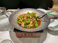 -费大厨辣椒炒肉(高铁吾悦广场店)
