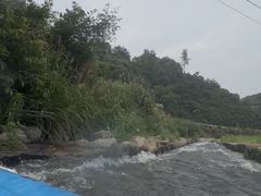 -虎啸峡漂流