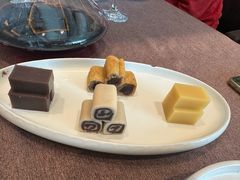 -羲和雅苑•北京烤鸭(瑞吉店)