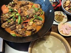 -富正毅三下锅·湘西韵味(天门山索道店)