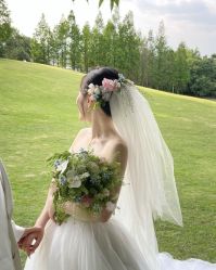 -挪娅婚纱摄影皇家会所