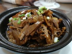 -临街徽菜馆·正宗黄山味