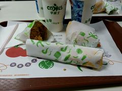 -华莱士·全鸡汉堡(湛江新华店)