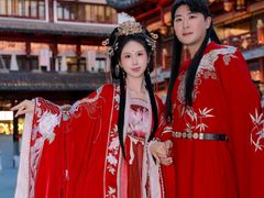 -汉仪华裳汉服馆(豫园店)
