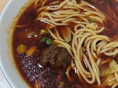 -易毛特色牛肉面(解放碑步行街店)