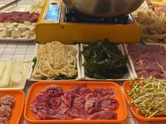 -玩坞轰趴馆·户外团建聚会主题生日派对馆(世豪广场店)