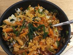 五花肉鸡肉石锅拌饭-吴草鸡爪오초닭발韩食堂(融恒盈嘉中心店)