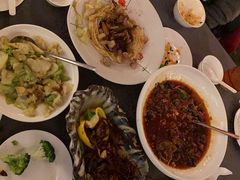-粤尚腾香居中餐厅(首都机场希尔顿店)