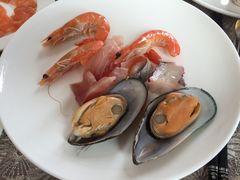 -东方豪景花园酒店·怡景旋转餐厅