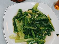 蒜蓉炒油麦菜-天宝食坊·啫啫煲大排档(西华路店)