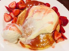 -Pancakes on the rocks(Darling Harbour)