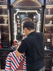 -豪帅男士理容馆