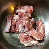肉价上涨还是停不下来的仔排黄瓜汤