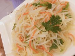 炝土豆丝-腾格勒烤羊腿