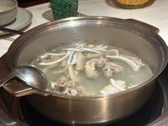 -喃喃椰·糟粕醋·椰子鸡火锅(七堡花园店)
