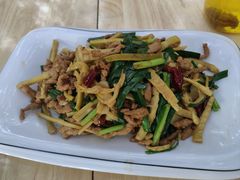 -钟记陕南菜·煎锅鱼(红专南路店)