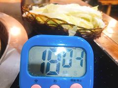 -三里屯土灶炖公鸡地锅鸡(江东店)