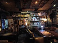 -城墙外BAR