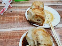 门钉肉饼-宝瑞门钉肉饼店