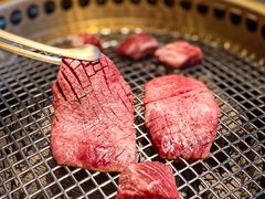 -铭牛烧肉·和牛海鲜自助(高新月牙湖店)