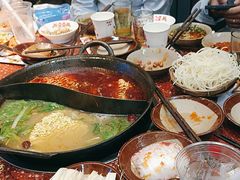 -赵美丽·重庆社区火锅·直营店(火车东站·中豪国际店)