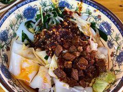-巍山𤆵肉饵丝