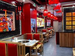-鲁员外地锅鸡地锅鱼(龙湖江东天街店)