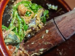 皮蛋青椒擂茄子-费大厨辣椒炒肉(万家丽一店)